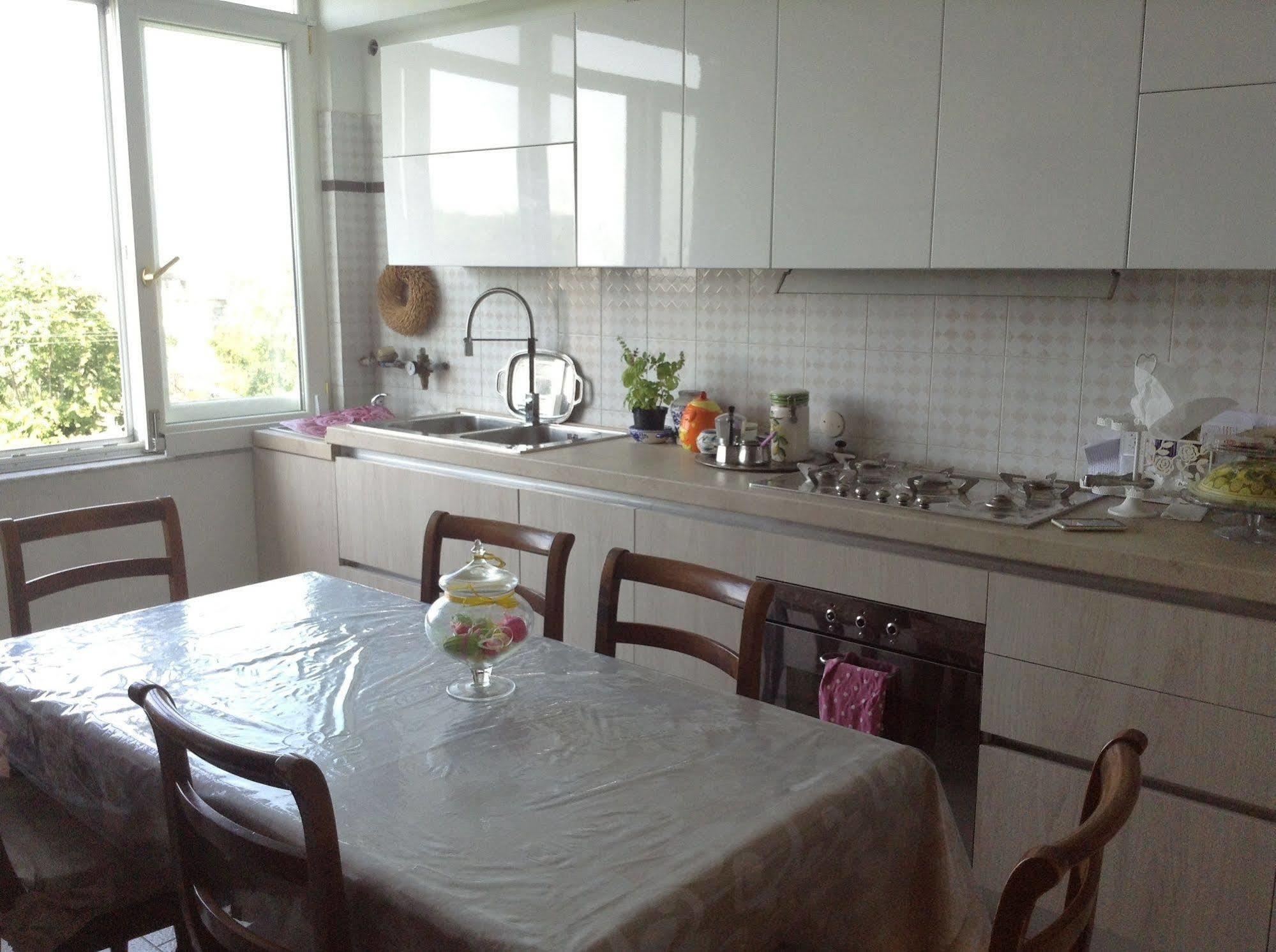 B&B Casa Vienna Sant'Agnello Exteriör bild